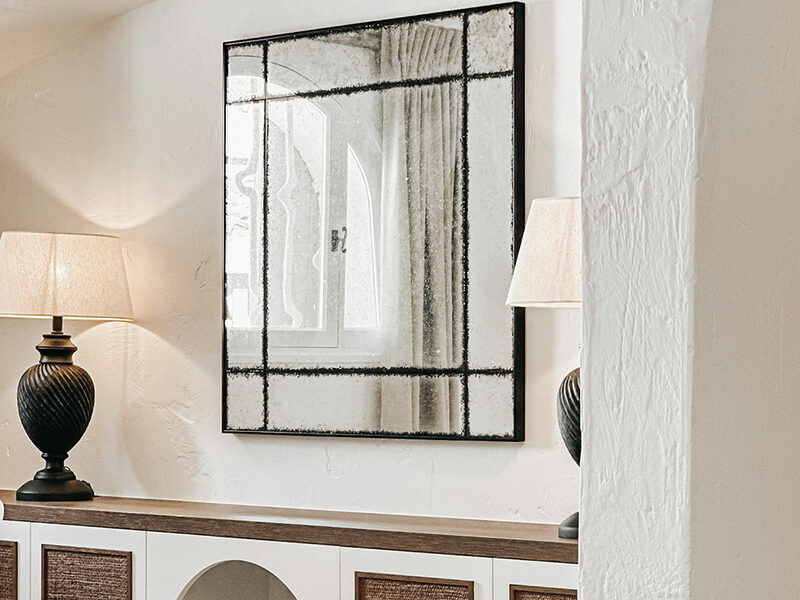 Détail Buffet sur mesure avec portes en rafia tressé - Villa Jacques Couelle mougins